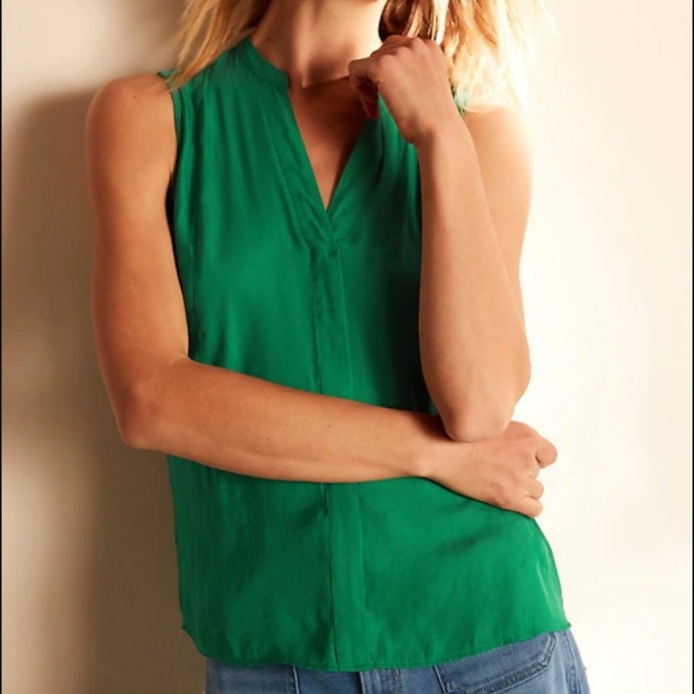 Banana Republic Sleeveless Green Top SMALL